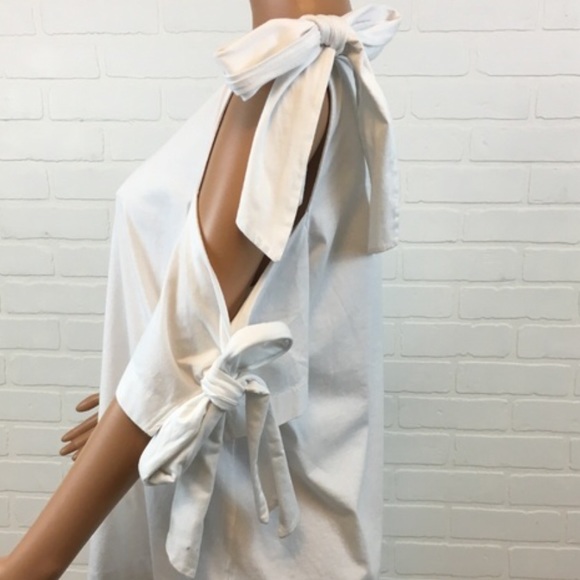 Banana Republic Cold Shoulder Tie Tee - Picture 3 of 8